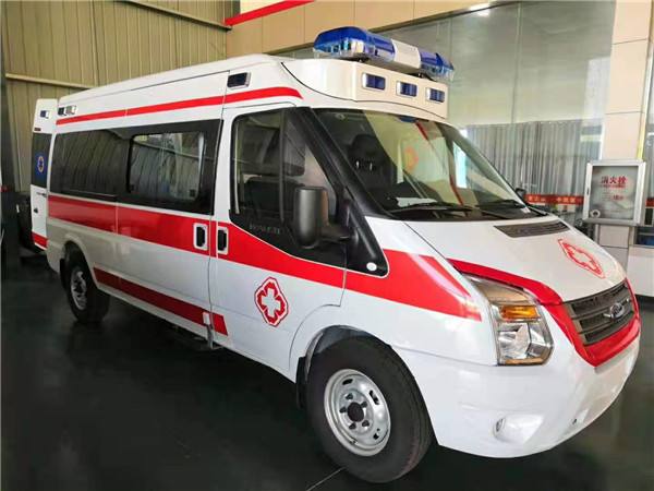 永城市福特V362救护车